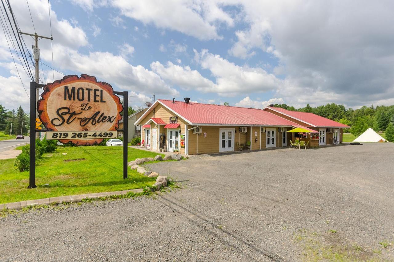 Le Saint Alex Motel Exterior foto