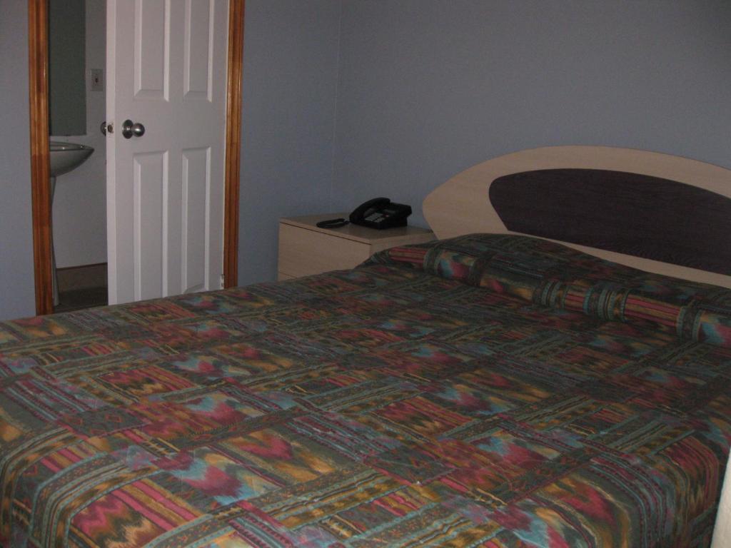Le Saint Alex Motel Quarto foto